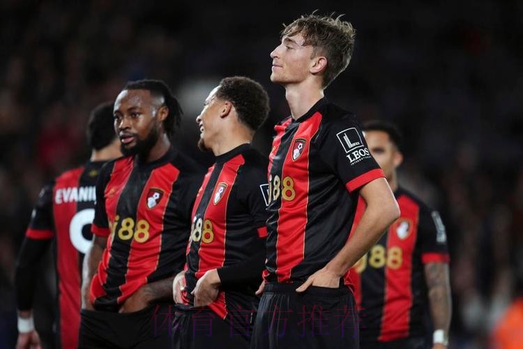 切尔西0-0伯恩茅斯！英超3轮不胜仅拿2分 加纳乔中柱 9号锋霸伤退